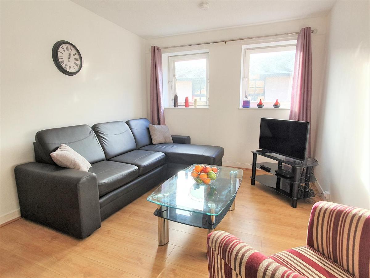 Modern One Bedroom Apt - City Centre & Freeparking Glasgow Exteriör bild